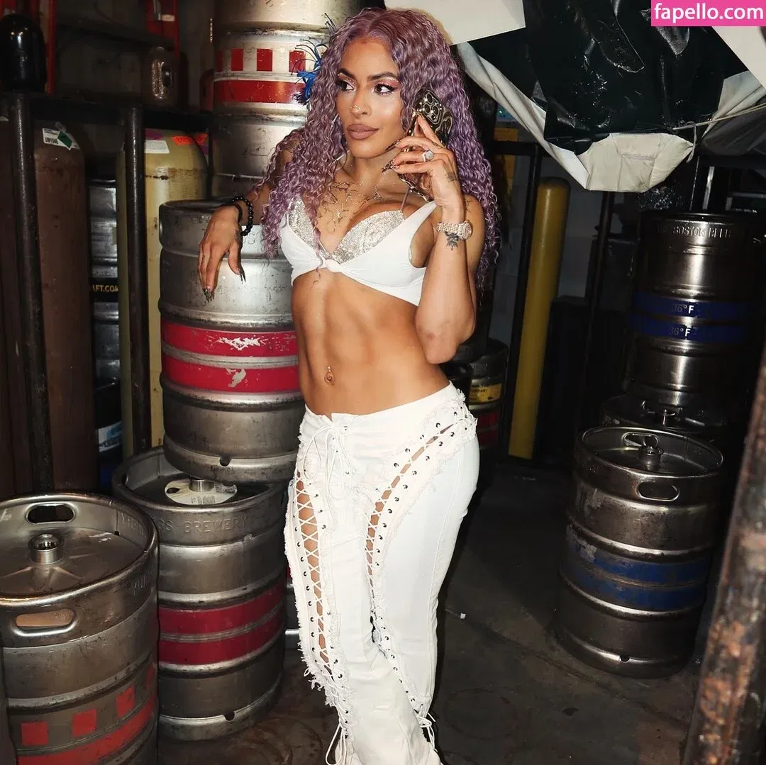 / Thea Trinidad / Zelina Vega / zelinavegawwe Onlyfans Photo Gallery 