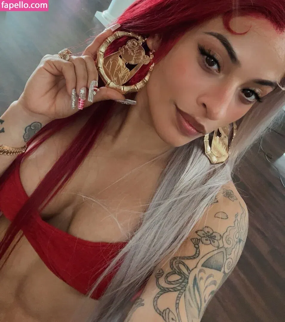 / Thea Trinidad / Zelina Vega / zelinavegawwe Onlyfans Photo Gallery 