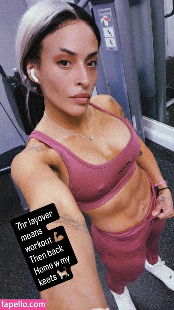 / Thea Trinidad / Zelina Vega / zelinavegawwe Onlyfans Photo Gallery 