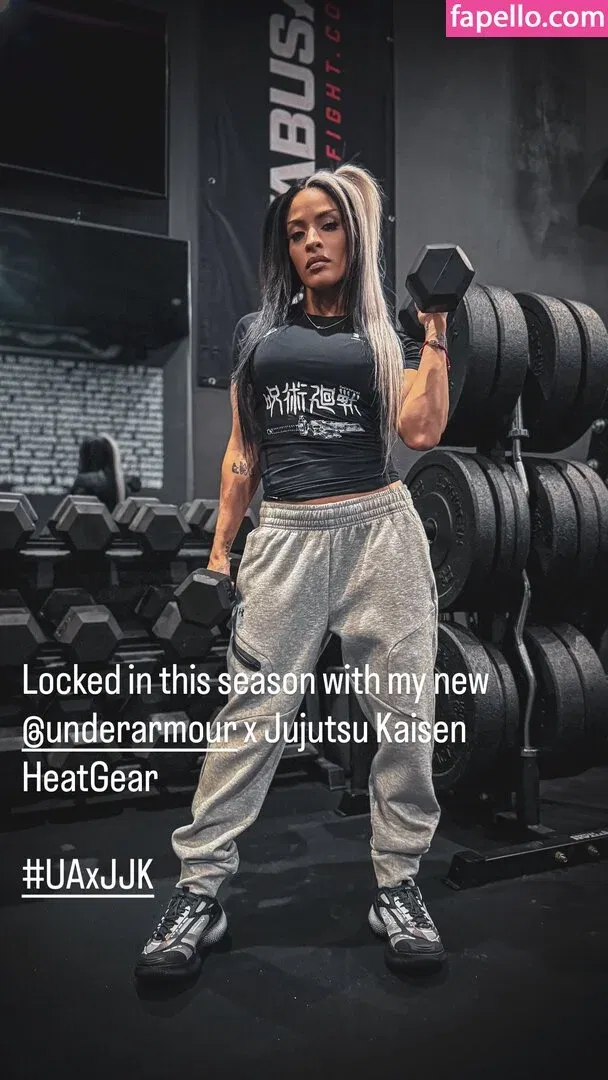 / Thea Trinidad / Zelina Vega / zelinavegawwe Onlyfans Photo Gallery 