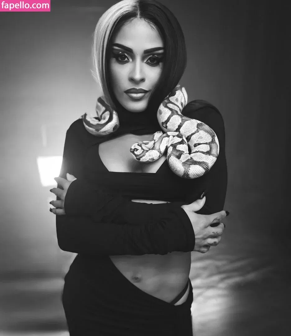 / Thea Trinidad / Zelina Vega / zelinavegawwe Onlyfans Photo Gallery 