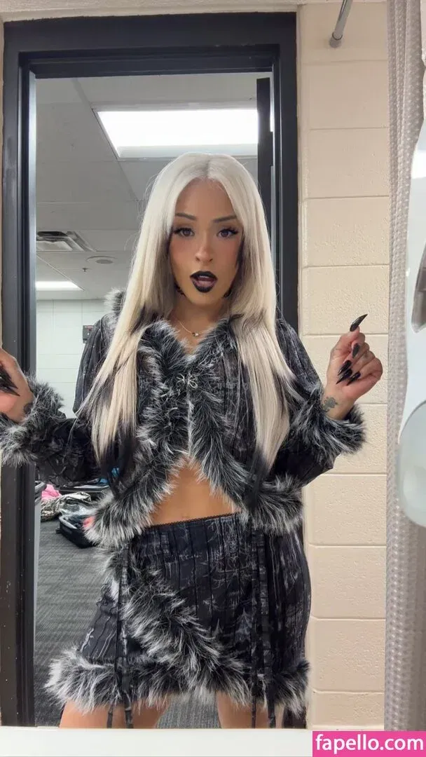 / Thea Trinidad / Zelina Vega / zelinavegawwe Onlyfans Photo Gallery 