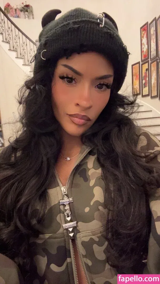 / Thea Trinidad / Zelina Vega / zelinavegawwe Onlyfans Photo Gallery 