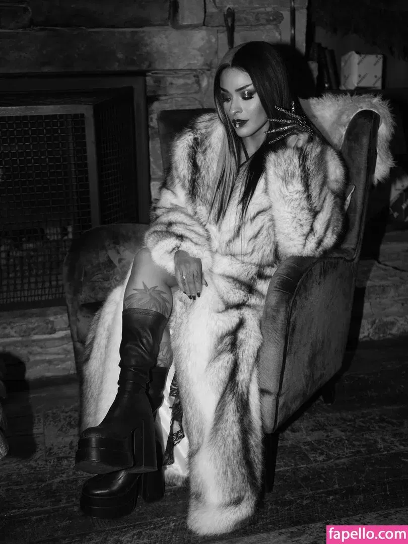 / Thea Trinidad / Zelina Vega / zelinavegawwe Onlyfans Photo Gallery 