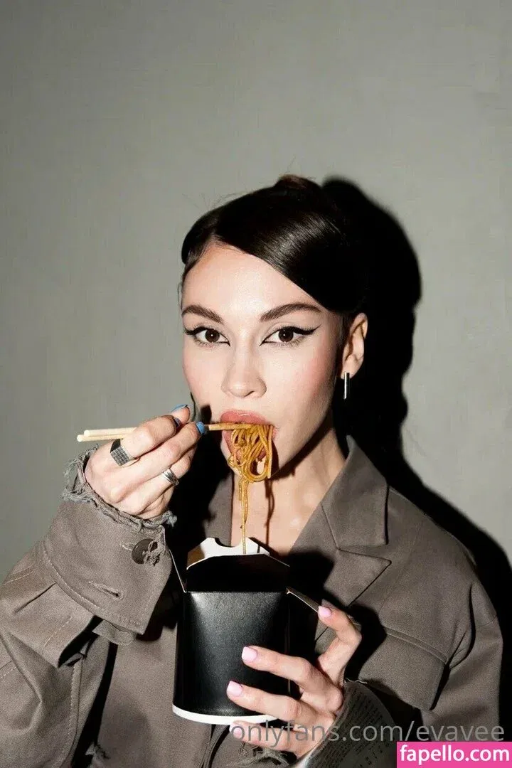 aletta miller / eva / evavee / yourevavee Onlyfans Photo Gallery 