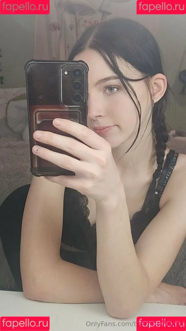 Brianna Aerial / brianna.0fficial Onlyfans Photo Gallery 