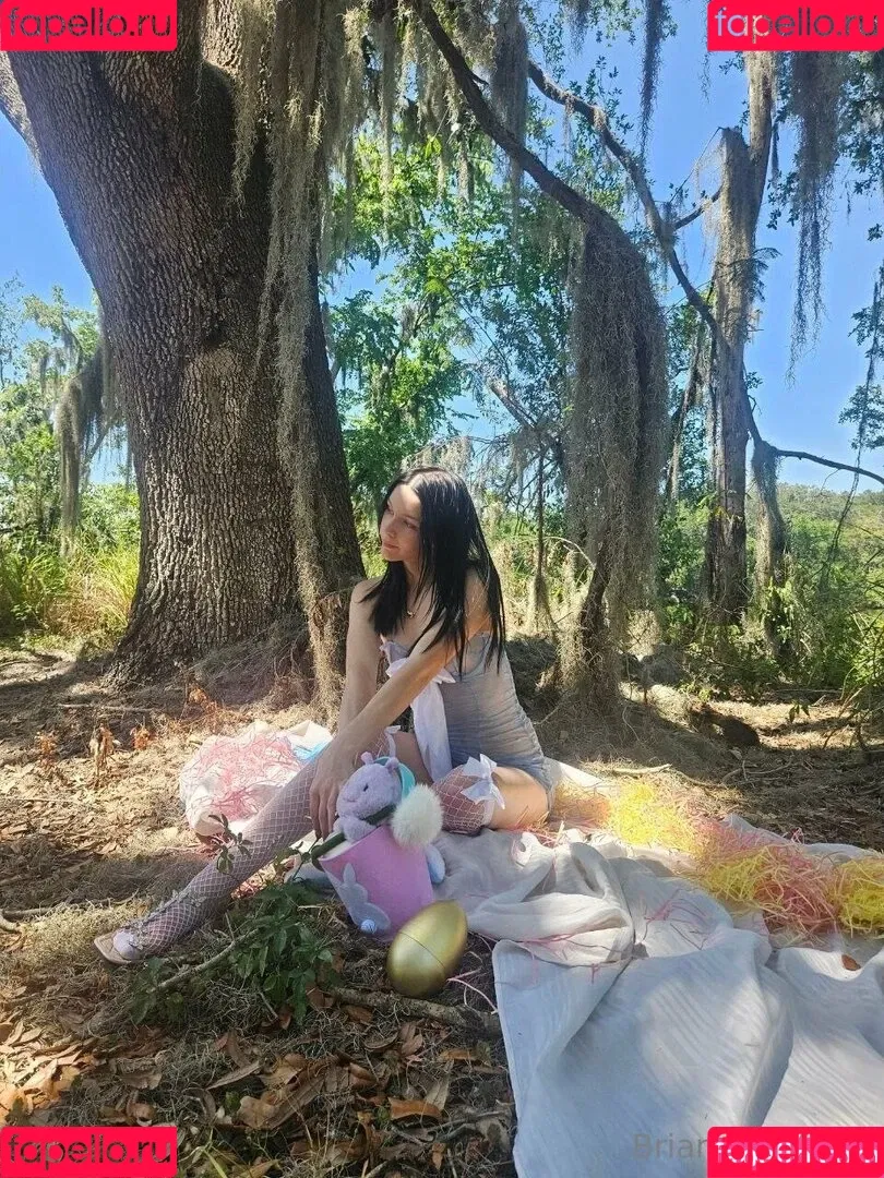 Brianna Aerial / brianna.0fficial Onlyfans Photo Gallery 