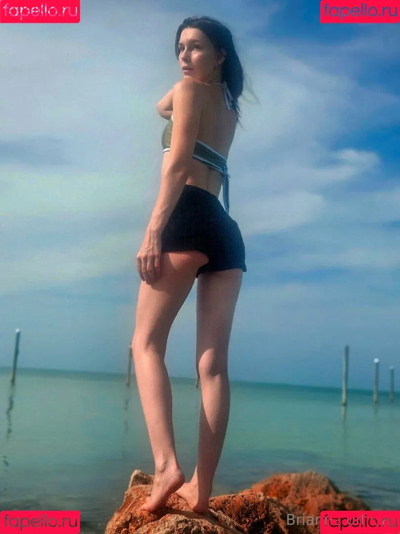 Brianna Aerial / brianna.0fficial Onlyfans Photo Gallery 