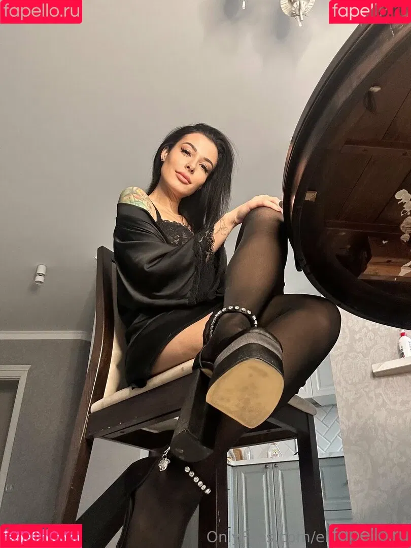 ella_malina / ellammalina Onlyfans Photo Gallery 