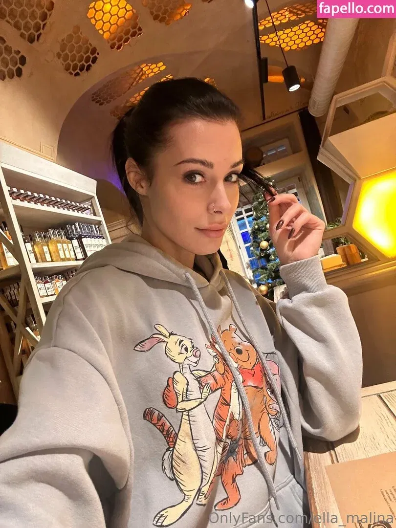 ella_malina / ellammalina Onlyfans Photo Gallery 