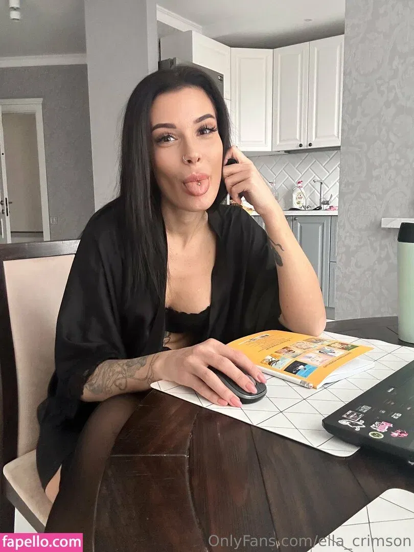 ella_malina / ellammalina Onlyfans Photo Gallery 