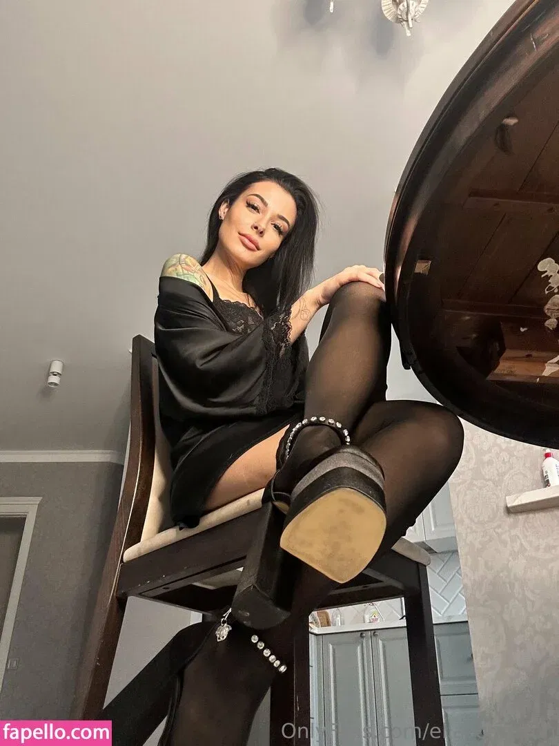 ella_malina / ellammalina Onlyfans Photo Gallery 