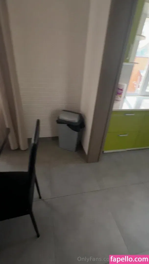 ella_malina / ellammalina Onlyfans Photo Gallery 