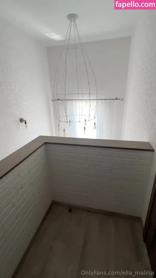 ella_malina / ellammalina Onlyfans Photo Gallery 