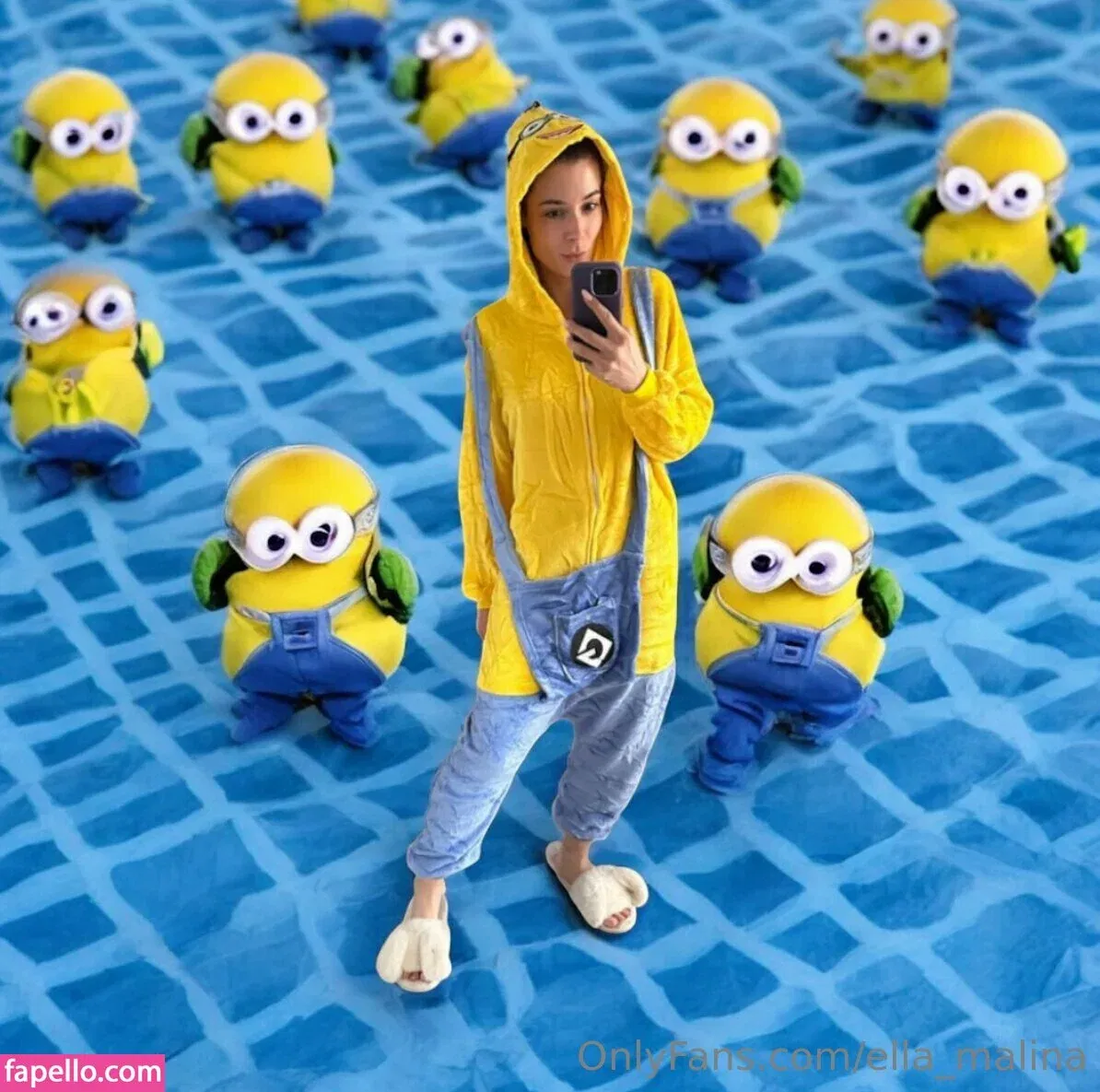 ella_malina / ellammalina Onlyfans Photo Gallery 