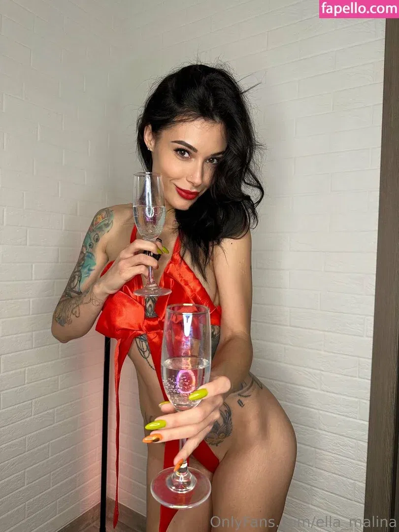ella_malina / ellammalina Onlyfans Photo Gallery 