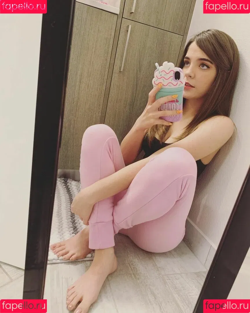 Staryuuki / staryuki / staryuukiii Onlyfans Photo Gallery 