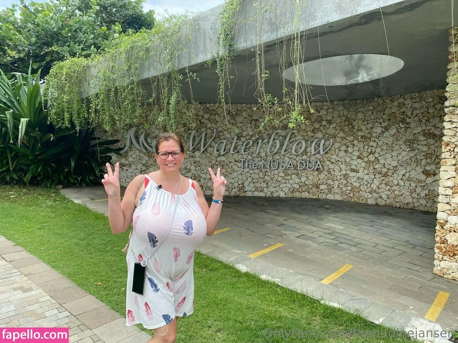 nadinejansenofficial / thenadinejansen Onlyfans Photo Gallery 