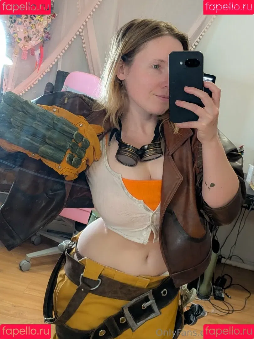 katiesimrell / simrell Onlyfans Photo Gallery 