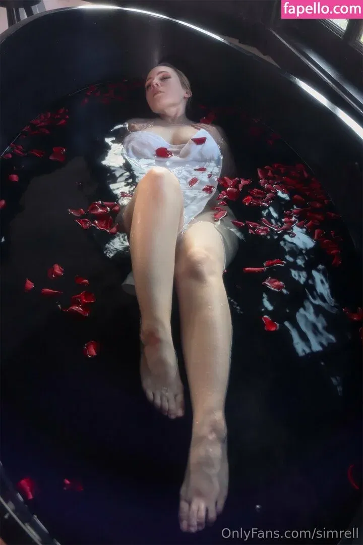 katiesimrell / simrell Onlyfans Photo Gallery 