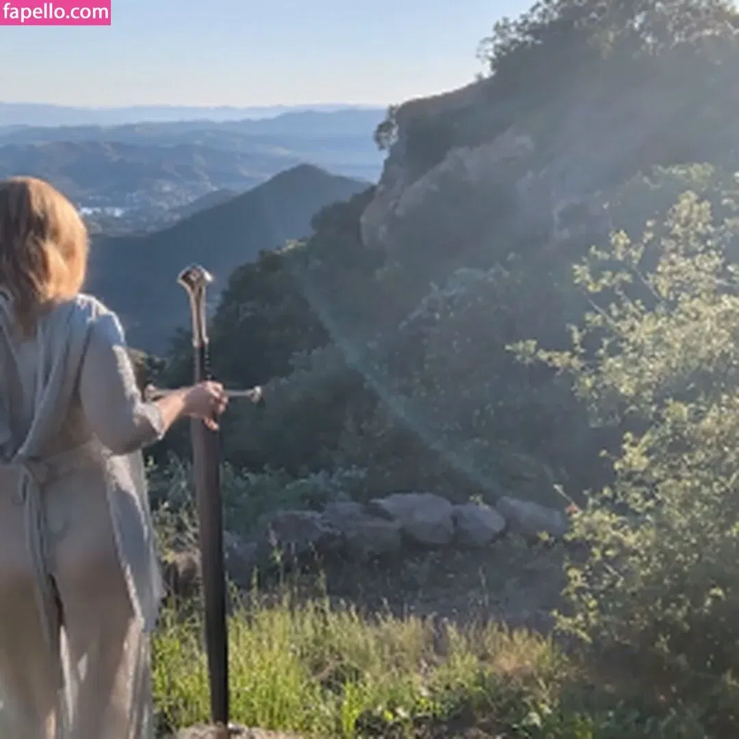 katiesimrell / simrell Onlyfans Photo Gallery 