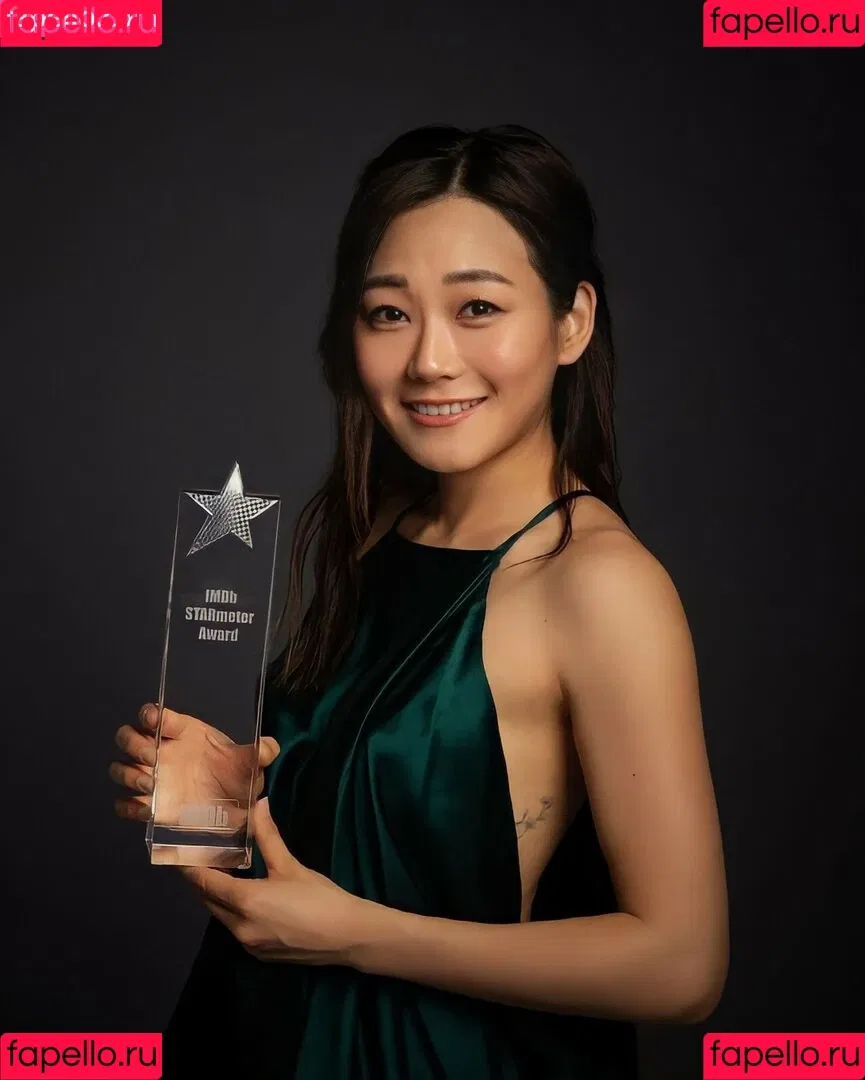 Karen Fukuhara / Kimiko / karenfukuhara Onlyfans Photo Gallery 