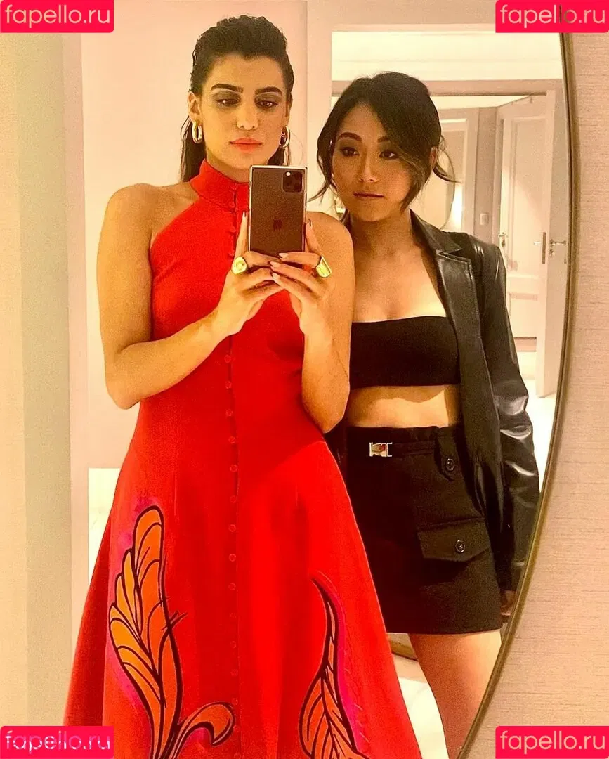 Karen Fukuhara / Kimiko / karenfukuhara Onlyfans Photo Gallery 