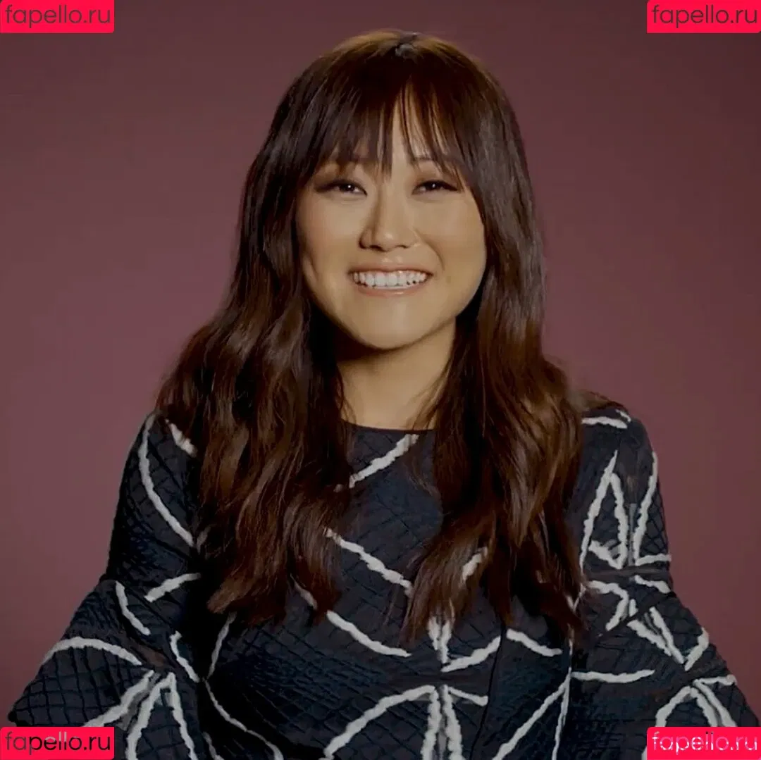 Karen Fukuhara / Kimiko / karenfukuhara Onlyfans Photo Gallery 