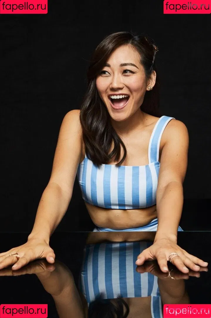 Karen Fukuhara / Kimiko / karenfukuhara Onlyfans Photo Gallery 
