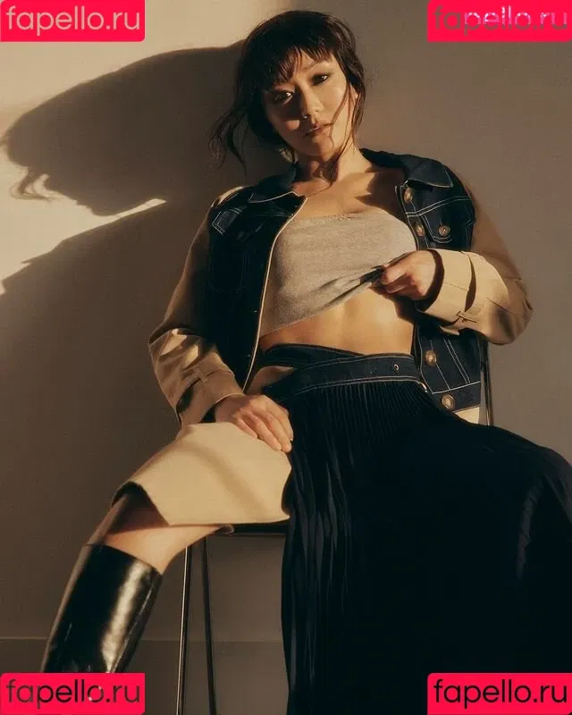 Karen Fukuhara / Kimiko / karenfukuhara Onlyfans Photo Gallery 