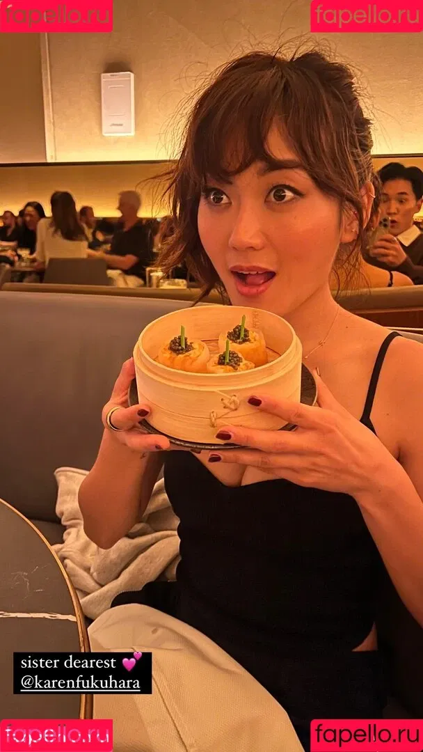 Karen Fukuhara / Kimiko / karenfukuhara Onlyfans Photo Gallery 