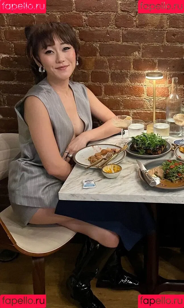Karen Fukuhara / Kimiko / karenfukuhara Onlyfans Photo Gallery 
