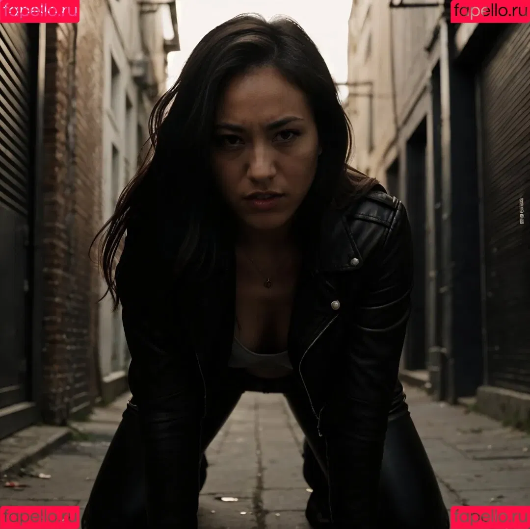 Karen Fukuhara / Kimiko / karenfukuhara Onlyfans Photo Gallery 
