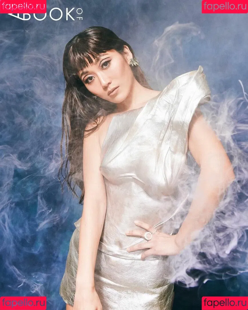Karen Fukuhara / Kimiko / karenfukuhara Onlyfans Photo Gallery 