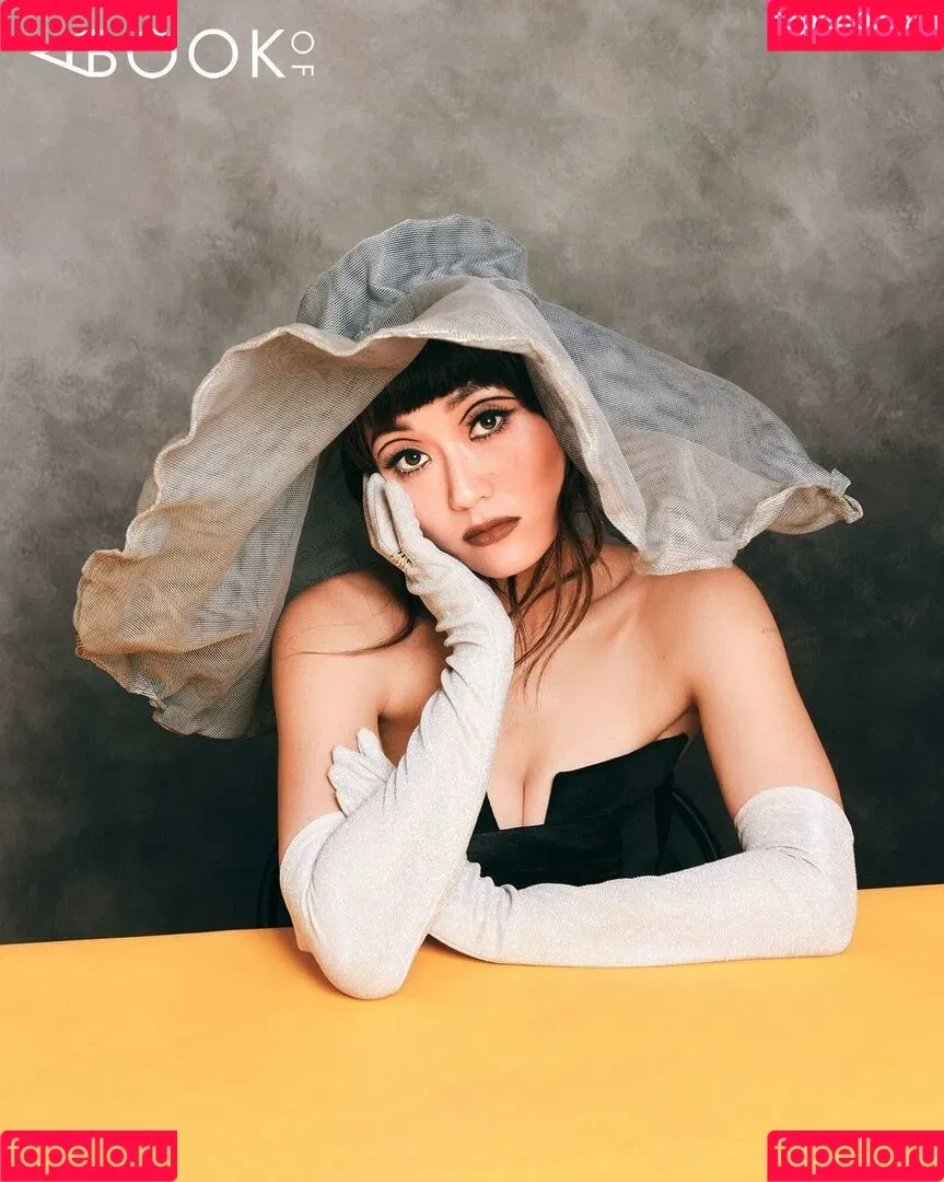 Karen Fukuhara / Kimiko / karenfukuhara Onlyfans Photo Gallery 