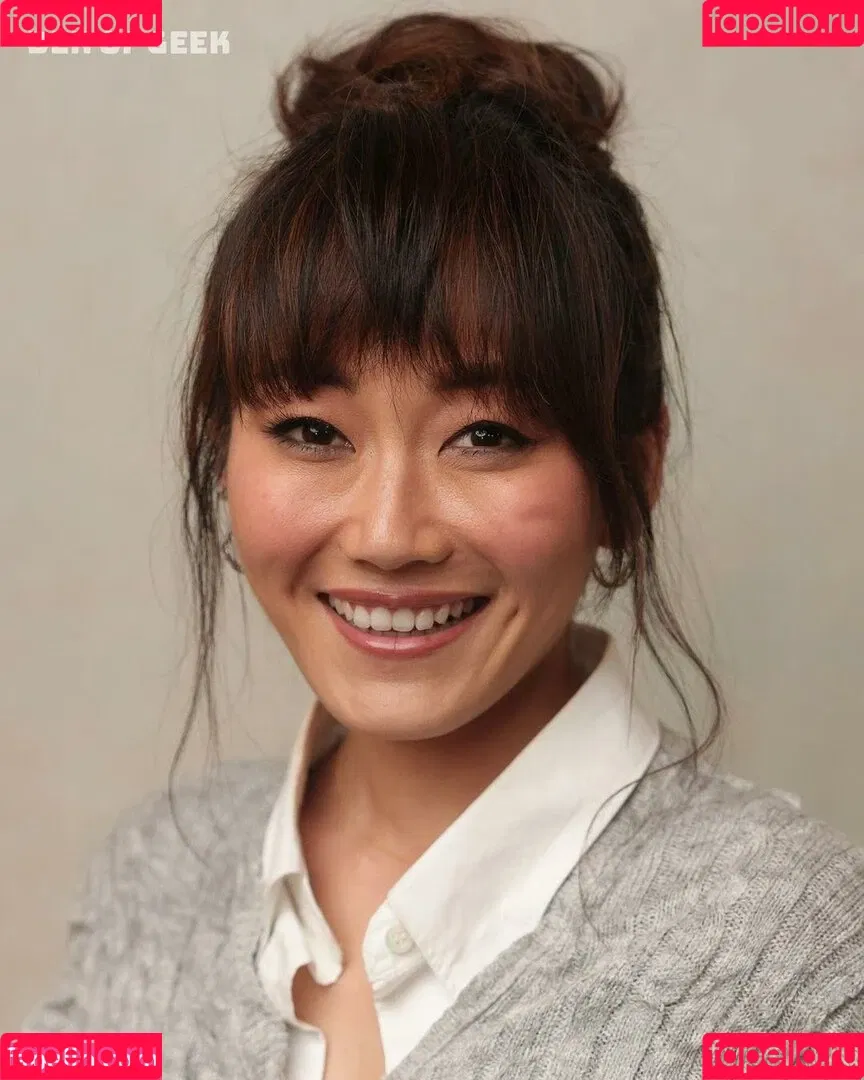 Karen Fukuhara / Kimiko / karenfukuhara Onlyfans Photo Gallery 