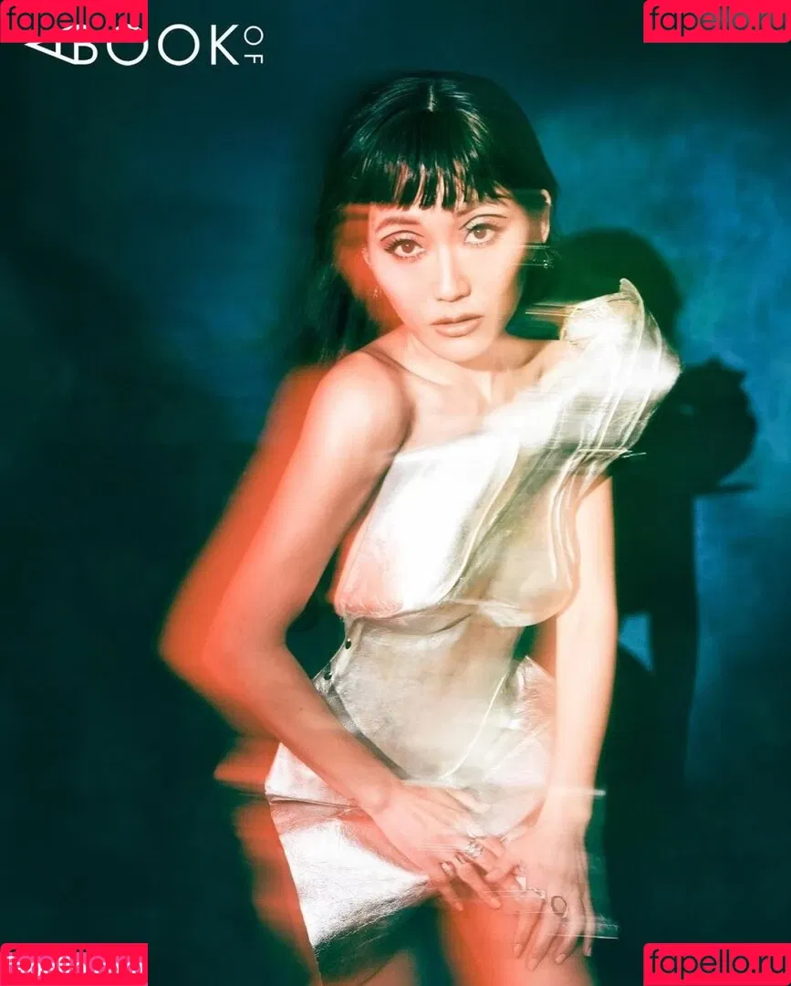 Karen Fukuhara / Kimiko / karenfukuhara Onlyfans Photo Gallery 