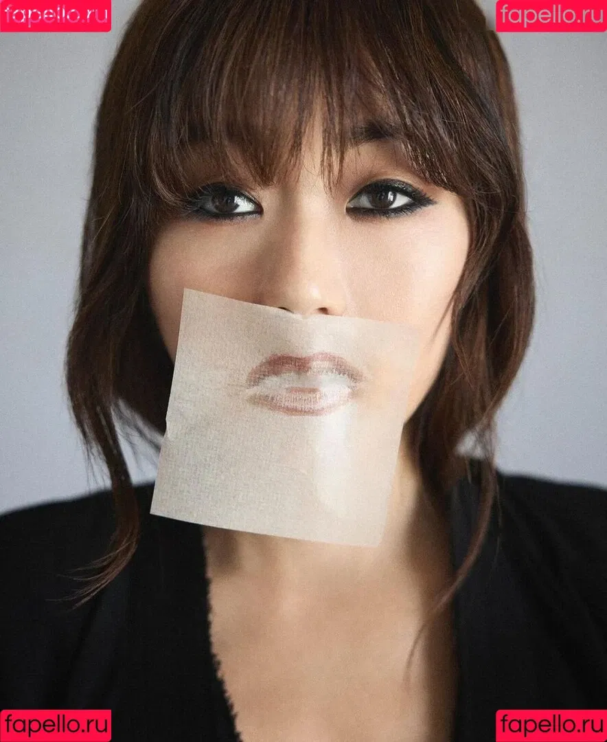 Karen Fukuhara / Kimiko / karenfukuhara Onlyfans Photo Gallery 