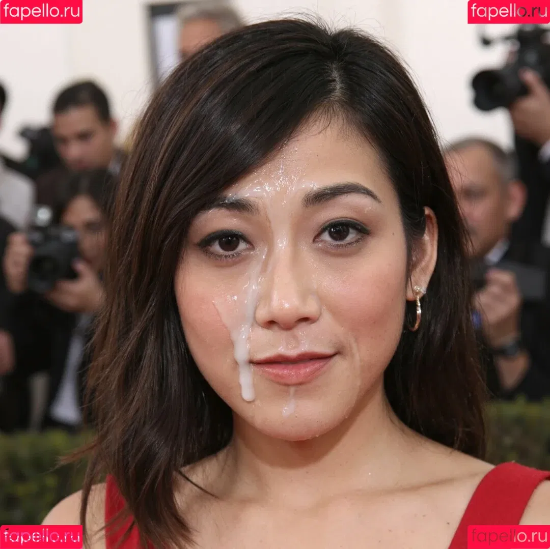 Karen Fukuhara / Kimiko / karenfukuhara Onlyfans Photo Gallery 