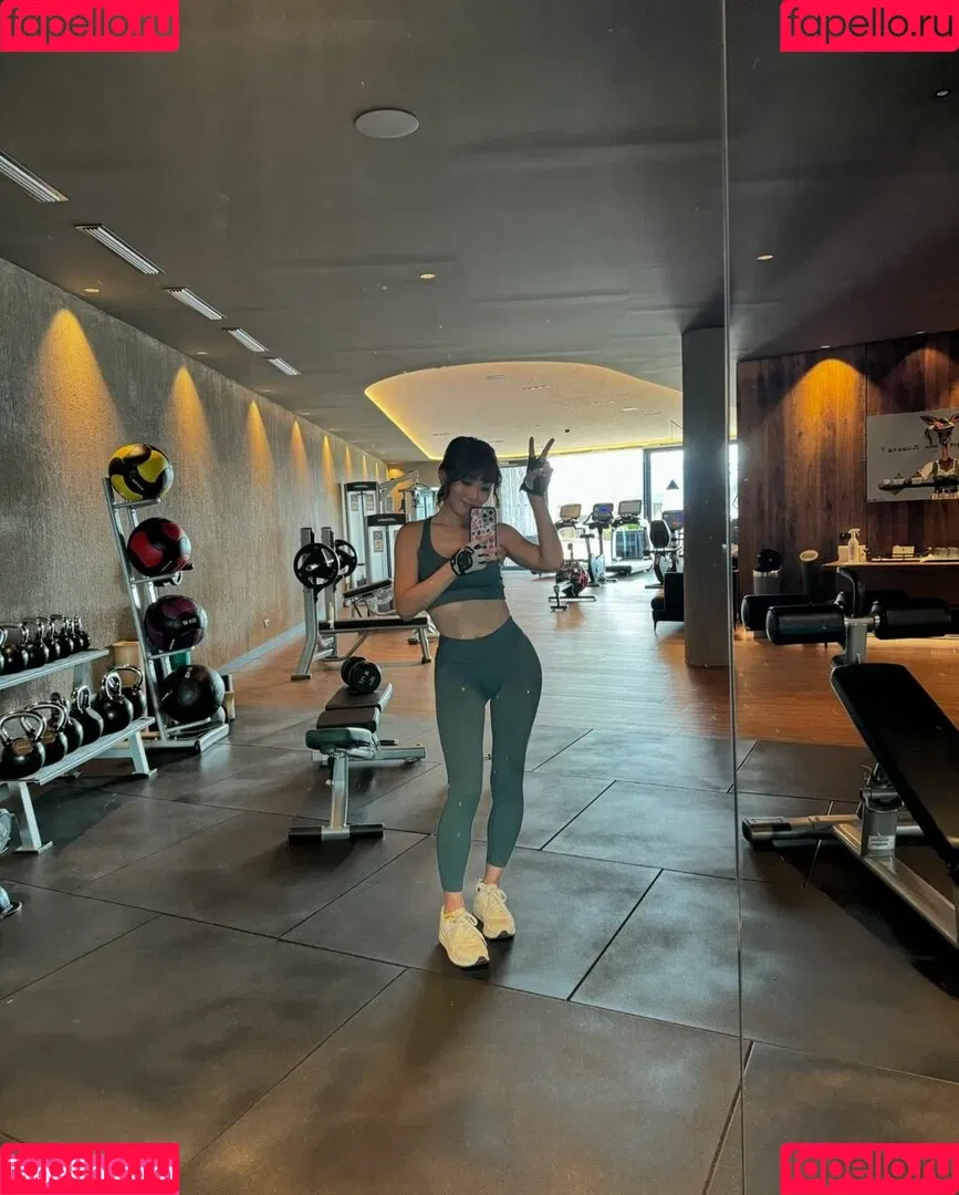 Karen Fukuhara / Kimiko / karenfukuhara Onlyfans Photo Gallery 