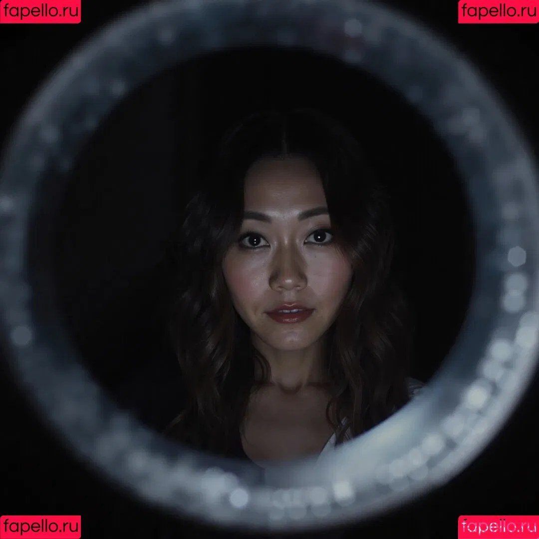 Karen Fukuhara / Kimiko / karenfukuhara Onlyfans Photo Gallery 