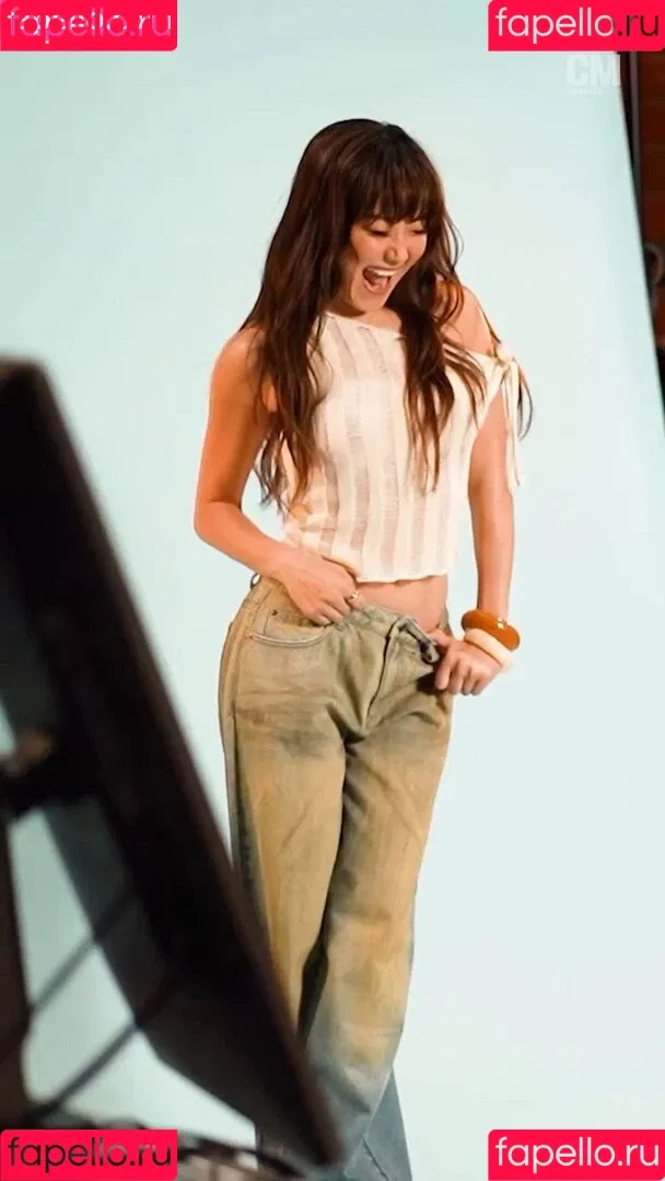 Karen Fukuhara / Kimiko / karenfukuhara Onlyfans Photo Gallery 