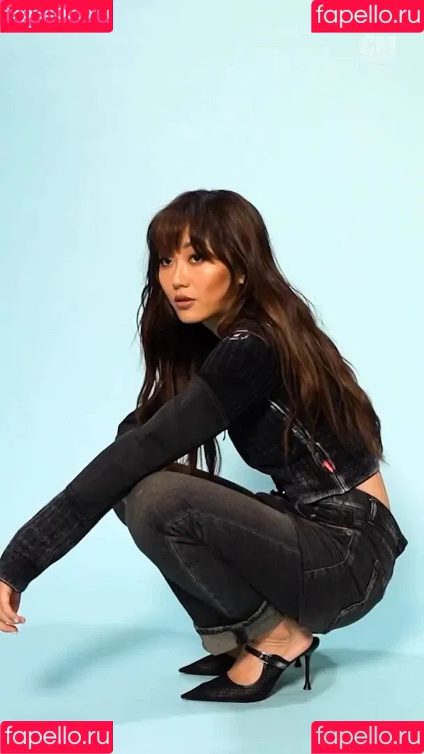 Karen Fukuhara / Kimiko / karenfukuhara Onlyfans Photo Gallery 