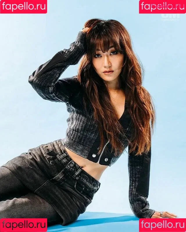 Karen Fukuhara / Kimiko / karenfukuhara Onlyfans Photo Gallery 