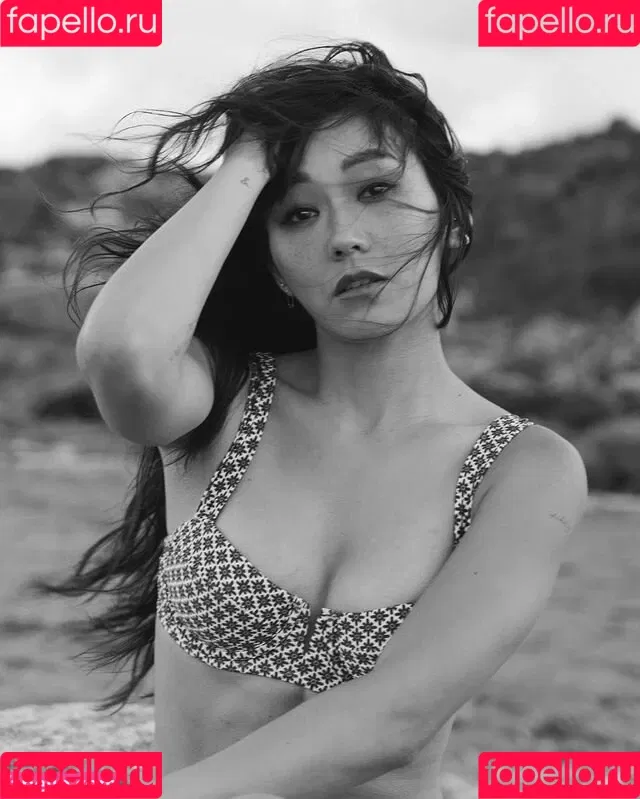 Karen Fukuhara / Kimiko / karenfukuhara Onlyfans Photo Gallery 