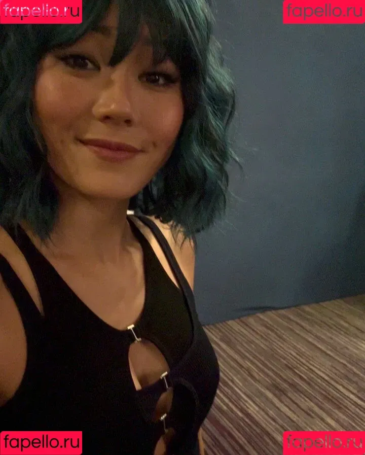 Karen Fukuhara / Kimiko / karenfukuhara Onlyfans Photo Gallery 