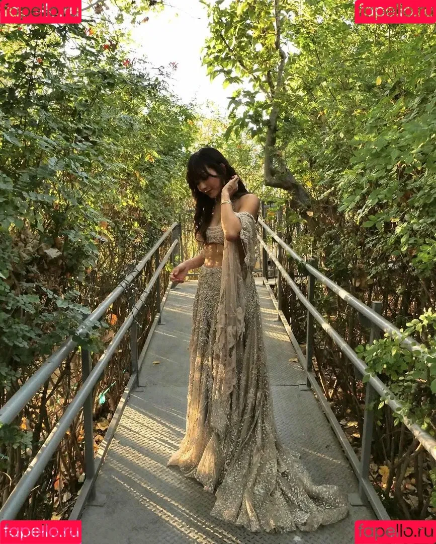 Karen Fukuhara / Kimiko / karenfukuhara Onlyfans Photo Gallery 