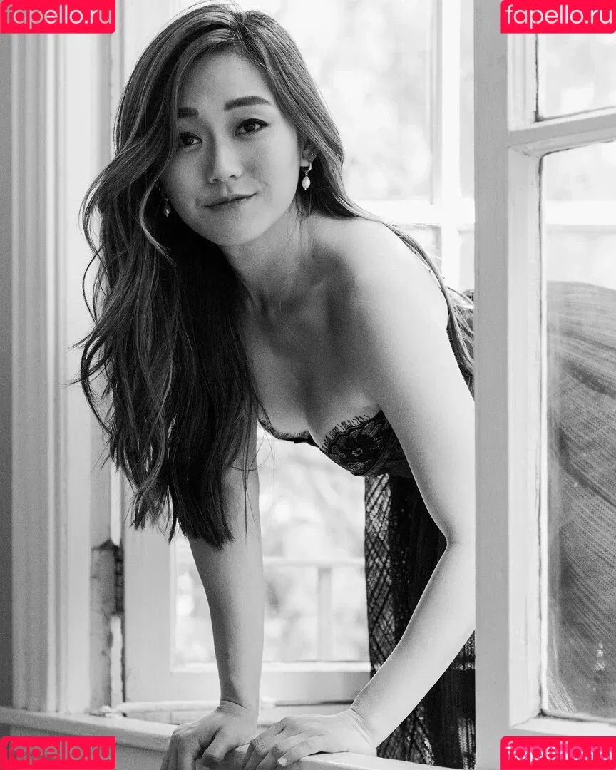 Karen Fukuhara / Kimiko / karenfukuhara Onlyfans Photo Gallery 