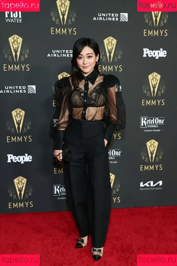 Karen Fukuhara / Kimiko / karenfukuhara Onlyfans Photo Gallery 