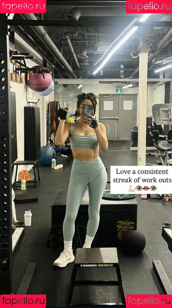 Karen Fukuhara / Kimiko / karenfukuhara Onlyfans Photo Gallery 